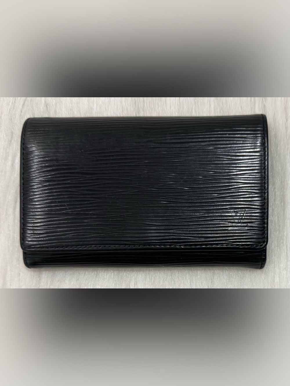 Louis Vuitton Unisex Vintage Black Epi Leather Porte Monnaie Wallet GUC